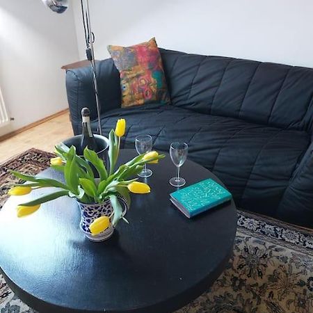 Helle Ruhige Zimmer Zu Vermieten คาสเซล ภายนอก รูปภาพ