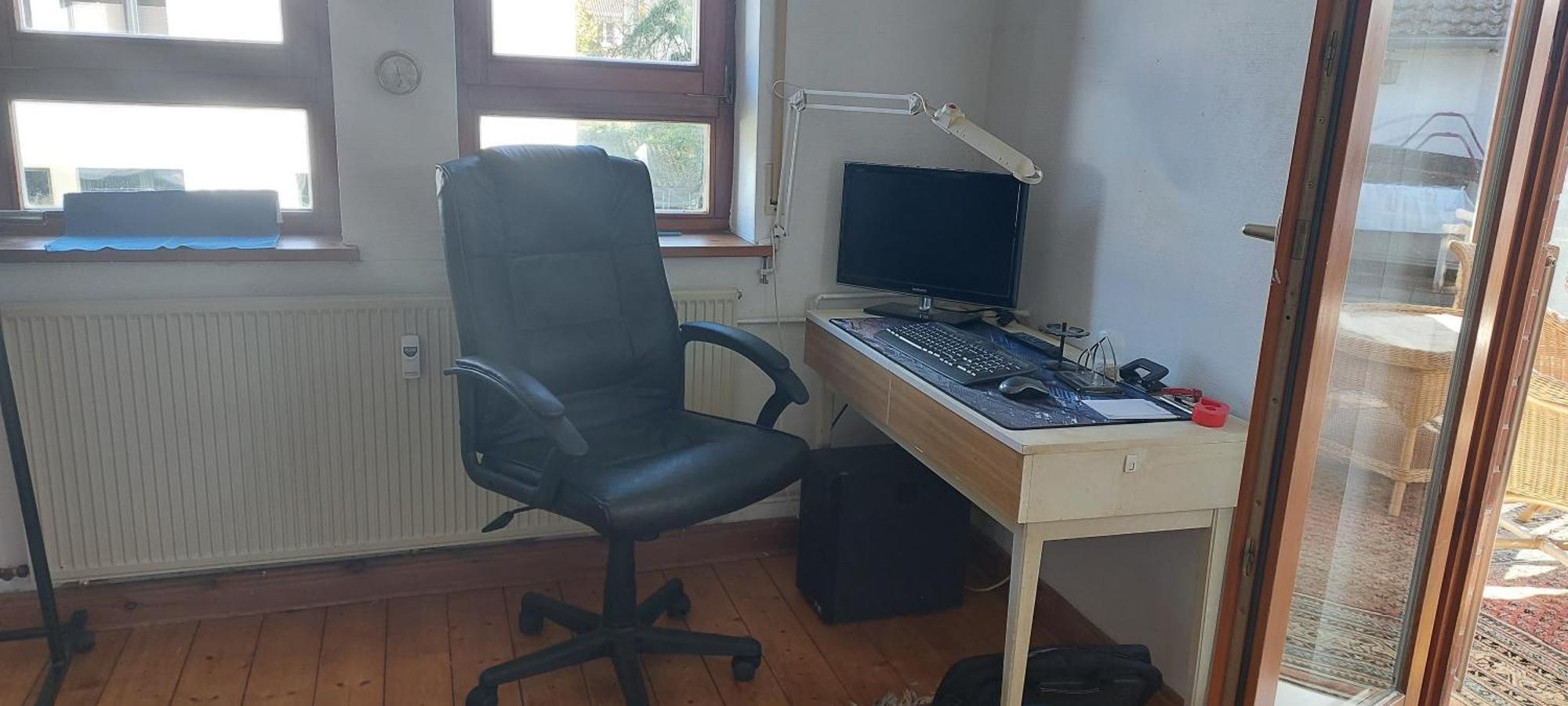 Helle Ruhige Zimmer Zu Vermieten คาสเซล ภายนอก รูปภาพ
